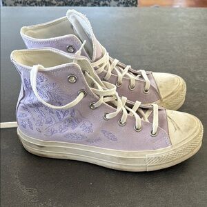 Converse Chuck Taylor All Star Lift Platform Embroidered Floral Purple